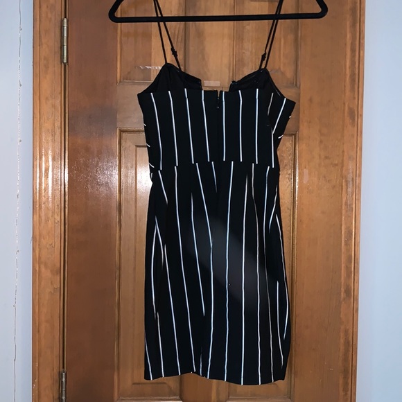 Adorable Black and White Mini Dress! - Picture 2 of 4